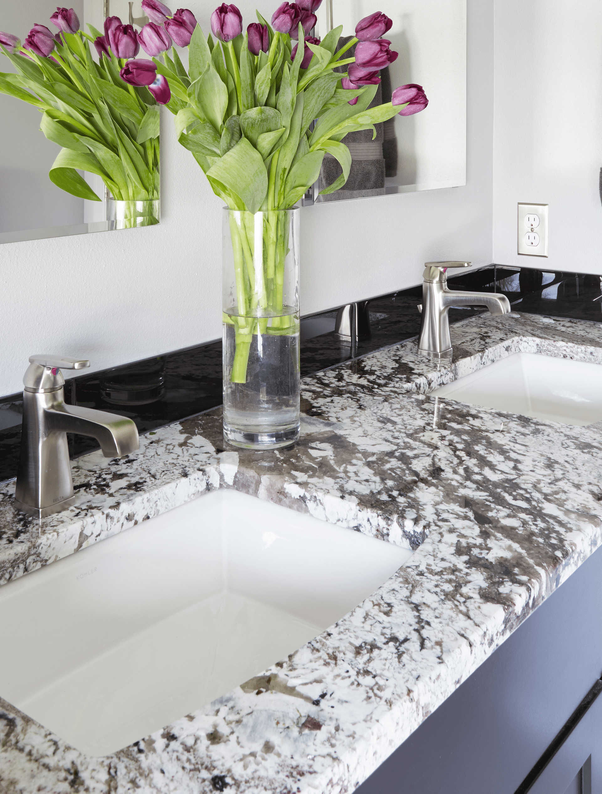 Whitefish Bay Contemporary Main Bath - after 3
