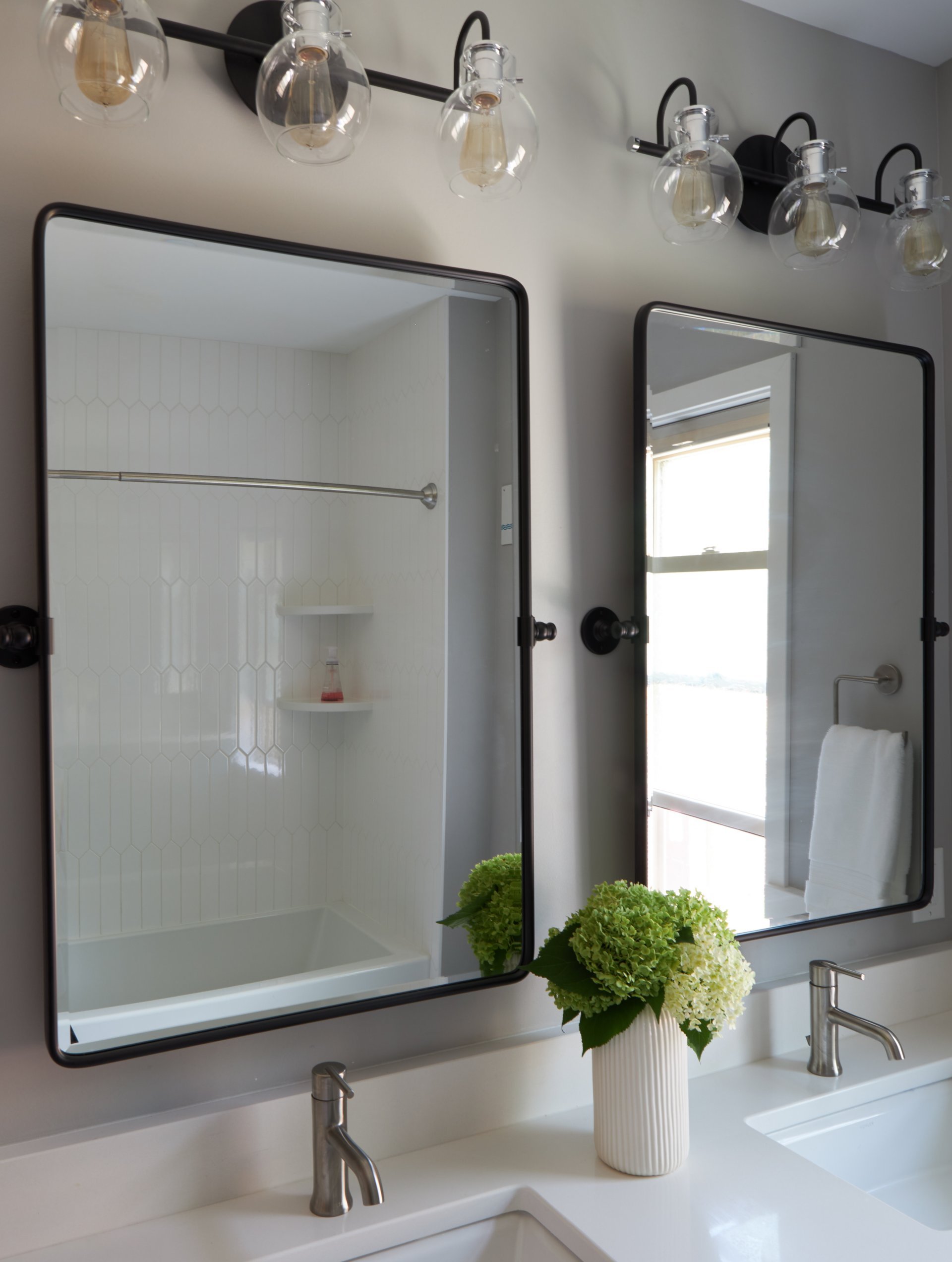 Shorewood Bathroom After (1)_rszd