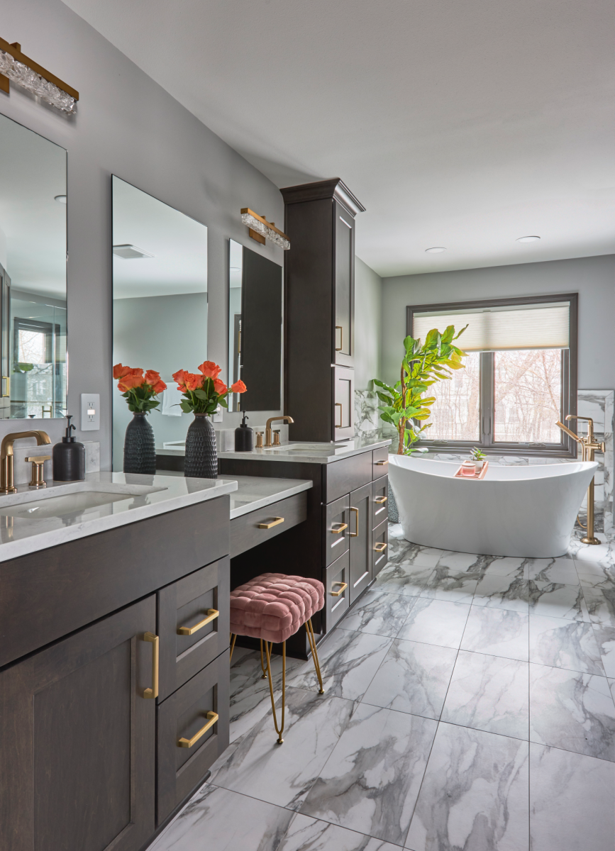 Germantown Transitional Spa Retreat-1- Alexanian-rszd home design