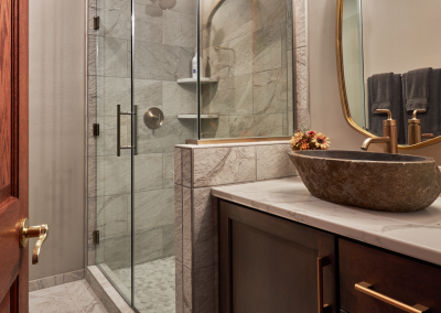 Pewaukee Main Bath