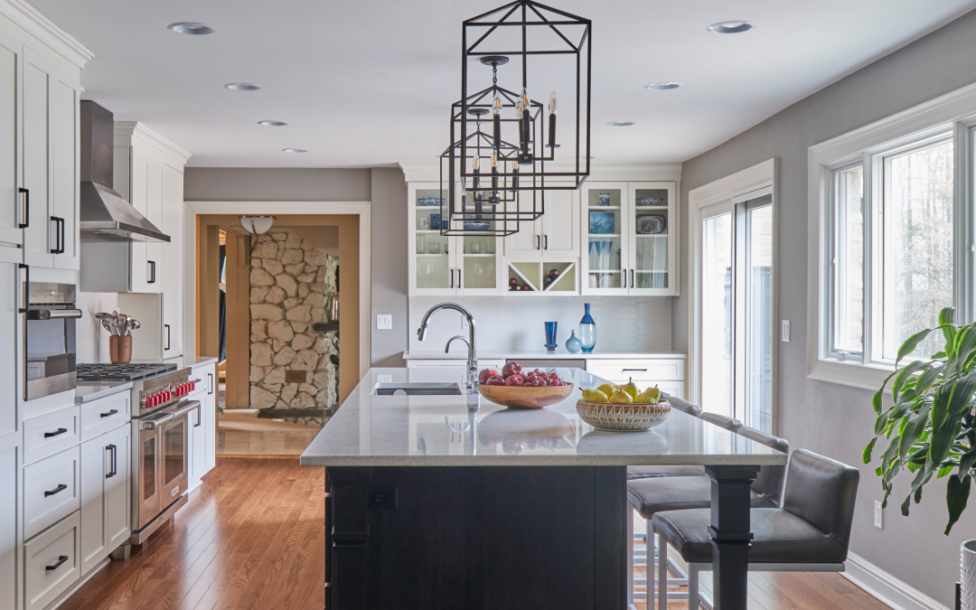 River Hills Transitional Kitchen