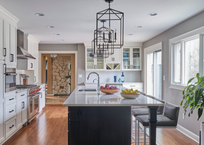 River Hills Transitional Kitchen